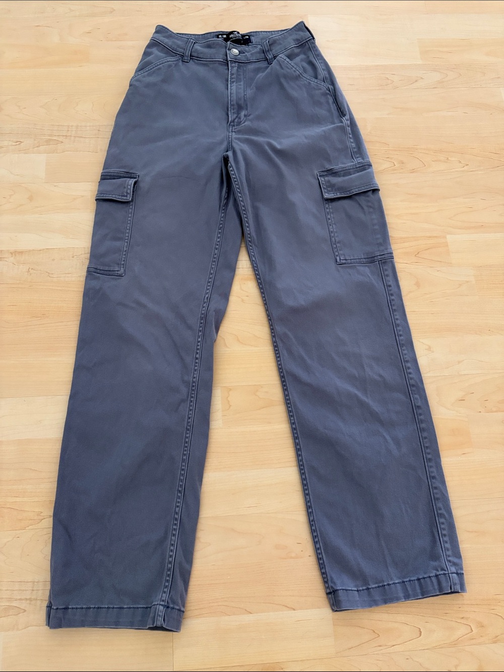 Hollister Ultra High-Rise Dad Pants Blue Cargo Utility Size 1R W25